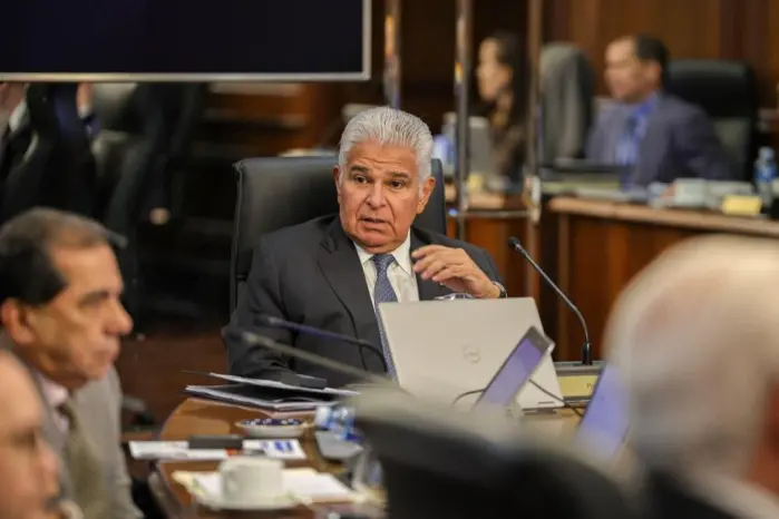 PANAMA Y ECUADOR  RATIFICAN Y AMPLIAN COOPERACION